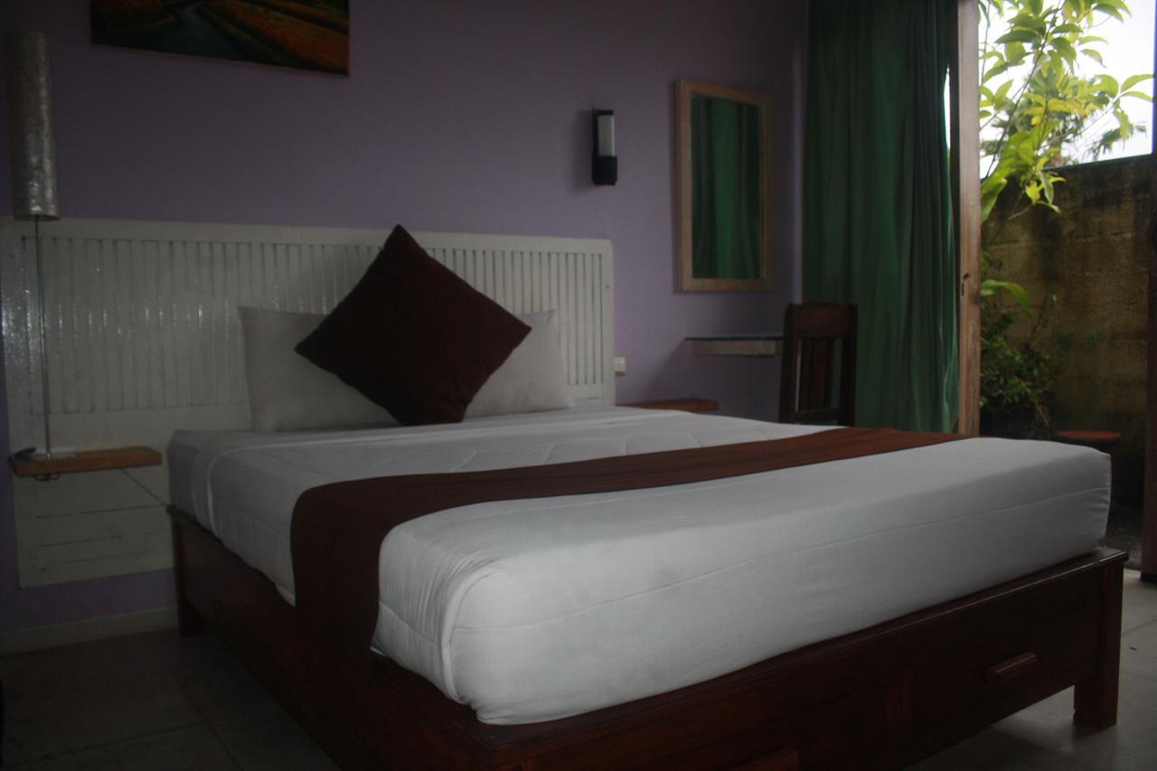 Gusti Homestay Kerobokan Exterior foto